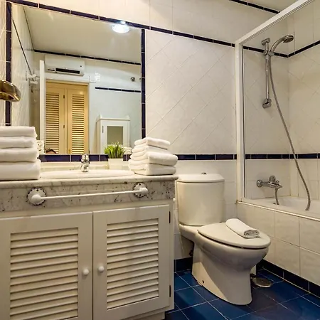 Daire Ade10- Front Line San Pedro By Roomservices